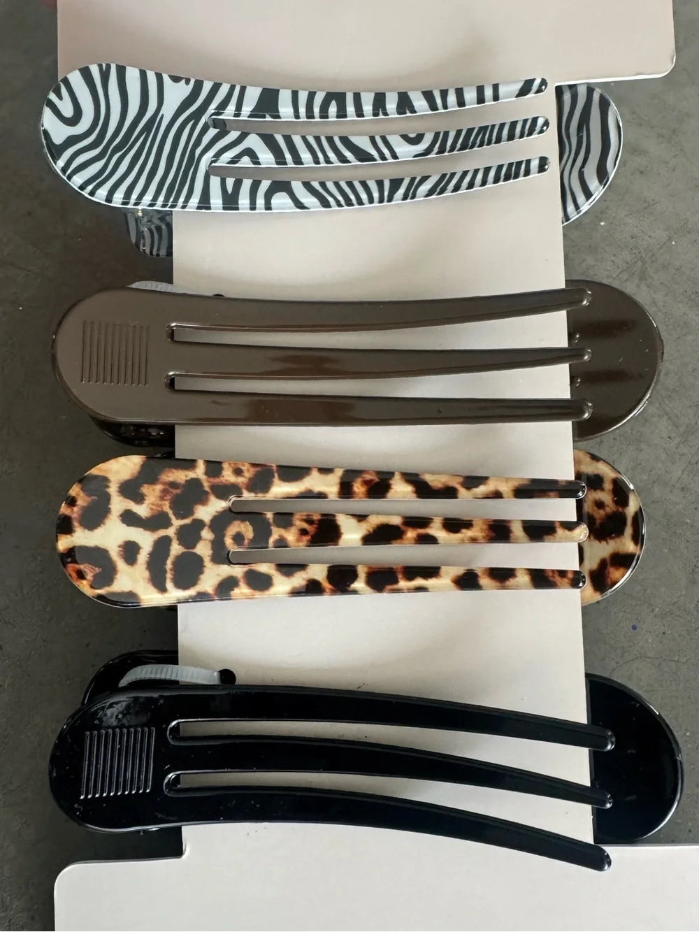 Piper • K Zebra,Brown,Leopard&Black Flat Lay Claw Clips/4 Pack/fun for all ages